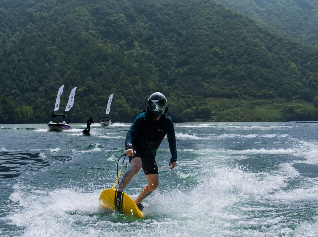Moovi eSURF CLUB | Thousand Island Lake Riders’ Gathering